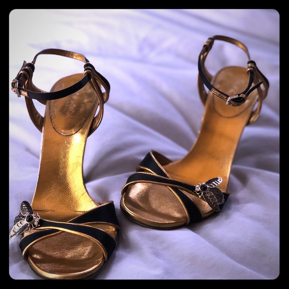 Gucci black and gold bumble bee strappy sandal